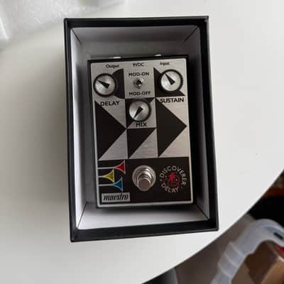Maestro Discoverer Delay 2022 - Present - Black Graphic image 1