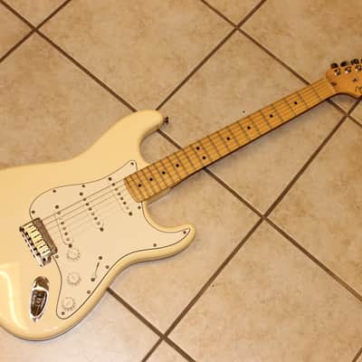 Fender Stratocaster 2006-2007 Cream Colored Made in USA Electric Guitar image 1