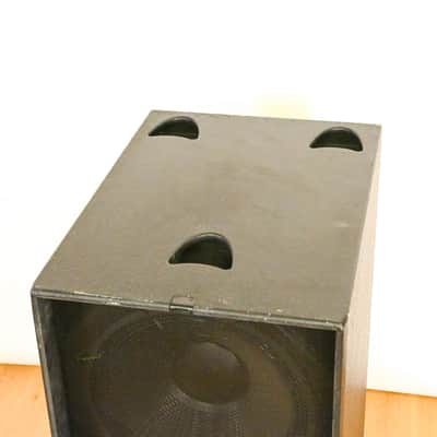 Martin Audio WS218X Dual 18" Passive Subwoofer Speaker System CG01ZPE *ASK FOR SHIPPING* image 5