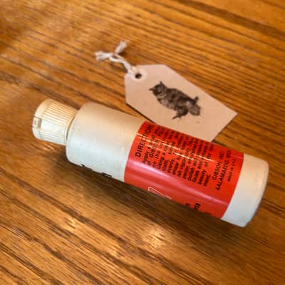Rare Gibson Vintage Guitar Polish - 1960s-1977 - Made in USA - 4oz image 4