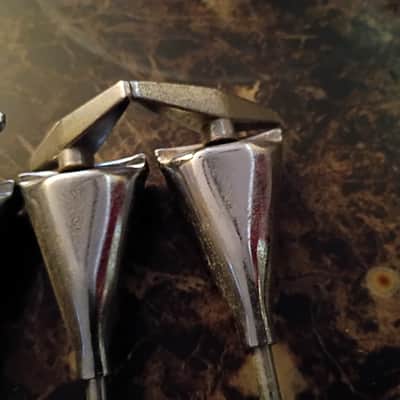 Remo Quadra Bass Drum Tension Rods and claws 80s image 2