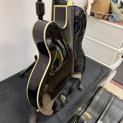 Used Gretsch Guitars G5120 Electromatic Hollowbody With Bigsby Tailpiece Electric Guitar Made in Korea with Case 2007 image 23
