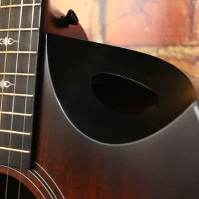 2022 Taylor 326ce image 6