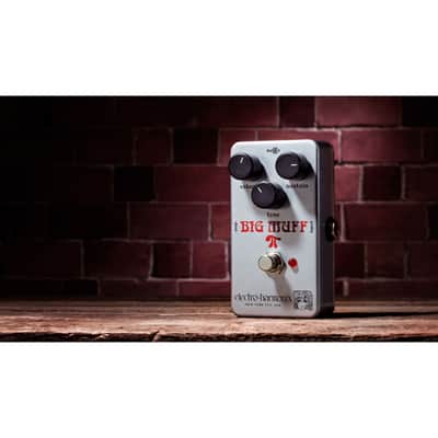 Electro-Harmonix Ram's Head Big Muff Fuzz Pedal - V2 Violet EHX Reissue image 6