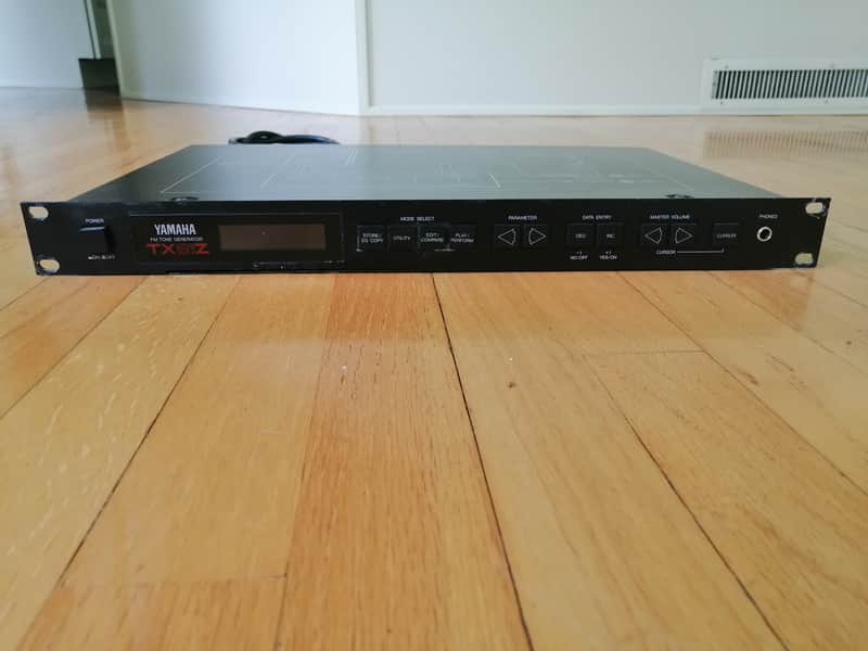 Yamaha TX81Z Rackmount FM Tone Generator 1987 - 1988 | Reverb Canada