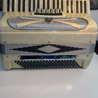 Contello Accordion 60’s in Pearl with Case Made In Italy image 4
