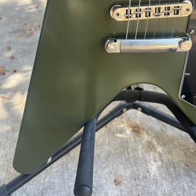 Gibson Flying V Tribute 2020 - Olive Drab image 6