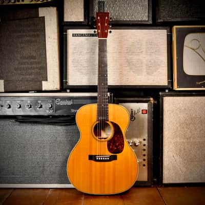 Martin 000-28EC Eric Clapton Signature Natural 2003 image 2