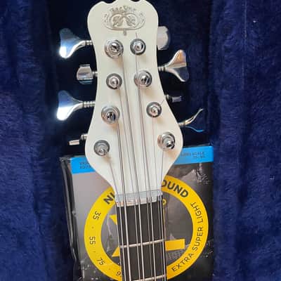 Alembic Style Bruce Bekvar Triple Omega 8 String Bass 1978 - White image 3
