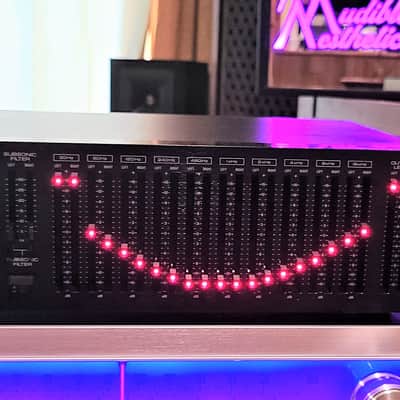 Yamaha GE-60 Graphic Equalizer Audiophile Quality Great for Vinyl or Tape Recording Rare 1986 Black image 2