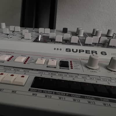 UDO Audio Super 6 Desktop 12-Voice Polyphonic Binaural Analog-Hybrid Synthesizer image 7