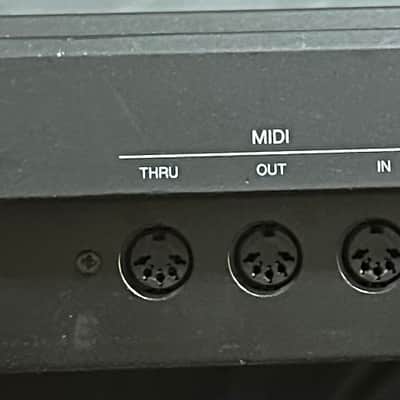 Yamaha TG33 Tone Generator 1990 - Black image 2