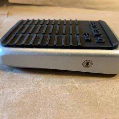 Zoom ZFS-01  FS01 External Multi-Effects Pedal Footswitch 2010s - Black  Excellent Condition image 4