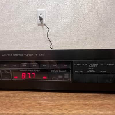 Yamaha T-550 AM/FM Stereo Tuner – Vintage Hi-Fi Radio – image 2