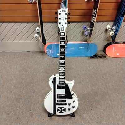 Made by ESP Killer KG Wishbone V Snow White - MINT condition