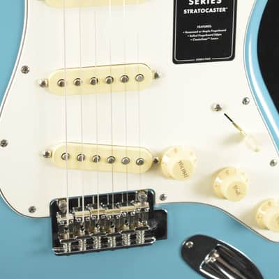 Fender Player II Stratocaster Aquatone Blue Maple Fingerboard image 3