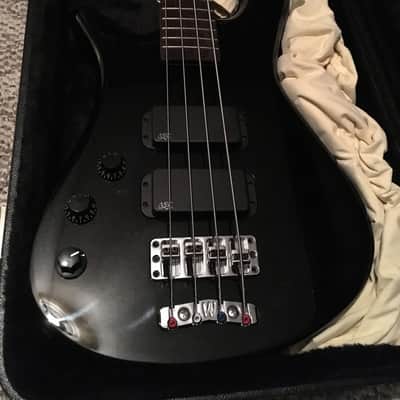 Warwick streamer standard left handed image 2