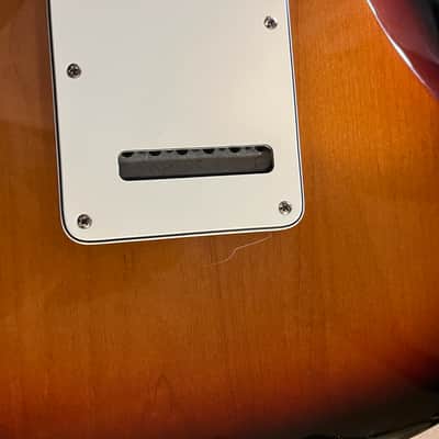Fender MIM Player Strat 2020 - 3 color Sunburst image 7
