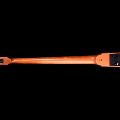 NS Design CR4 - Amber image 3