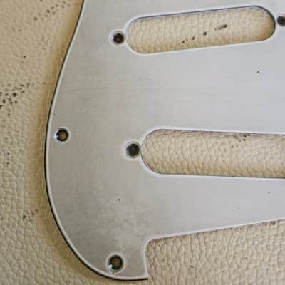 Fender Stratocaster Aged Relic 3 ply Pickguard White 62 59-62 image 4