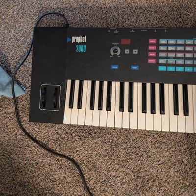 Sequential Prophet 2000 61-Key 8-Voice Polyphonic Synthesizer 1985 - Black image 2