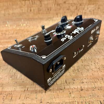 Shin-Ei Vibe-Bro Honey Chorus/ Vibrato image 4