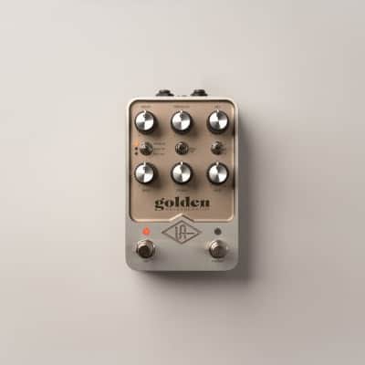 Universal Audio GOLDEN Reverberator Stereo Effects Pedal image 1