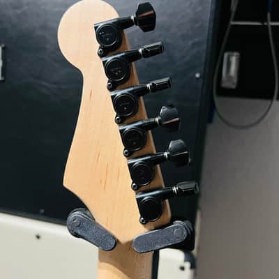 Fender Limited Edition HM Strat Reissue 2020 - Ice Blue image 15