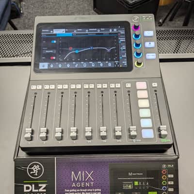 Mackie DLZ-Creator 12-Channel Digital Mixer 2023 - Present - Black image 1