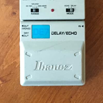 Ibanez DE7 ディレイ Ibanez DE-7 Delay/Echo - Here For A Good Time - YouTube