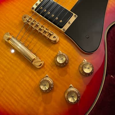 Yamaha SG 1996 Sunburst 30 Yr Anniversary image 2