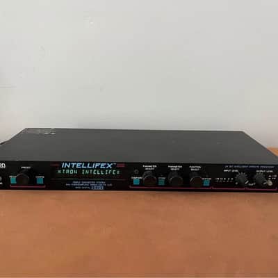 Rocktron Intellifex 24-Bit Intelligent Effects Processor image 2