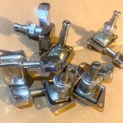 Schaller SIx-In-Line Tuners for Fender Strat or Tele '70's/'80's - NIckel image 3