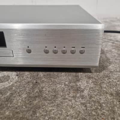 Rotel CD11 - Stereo Compact Disc Player - Silver - Good w/ Original Box image 13