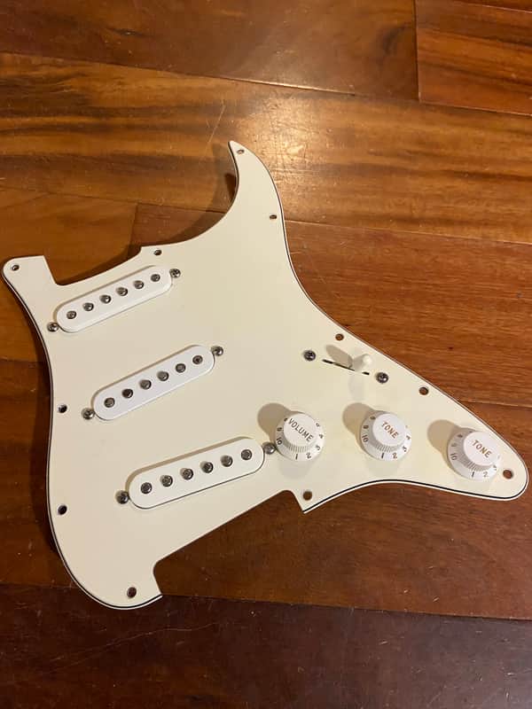 Genuine Fender MIM Strat Standard Pickups White Parchment Stratocaster image 1