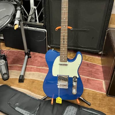 Squier FSR Bullet Telecaster with Laurel Fretboard comes with gig bag! image 2