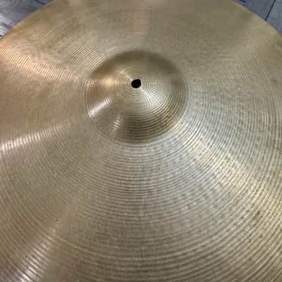 Zildjian 22 inch A ride 60s image 4