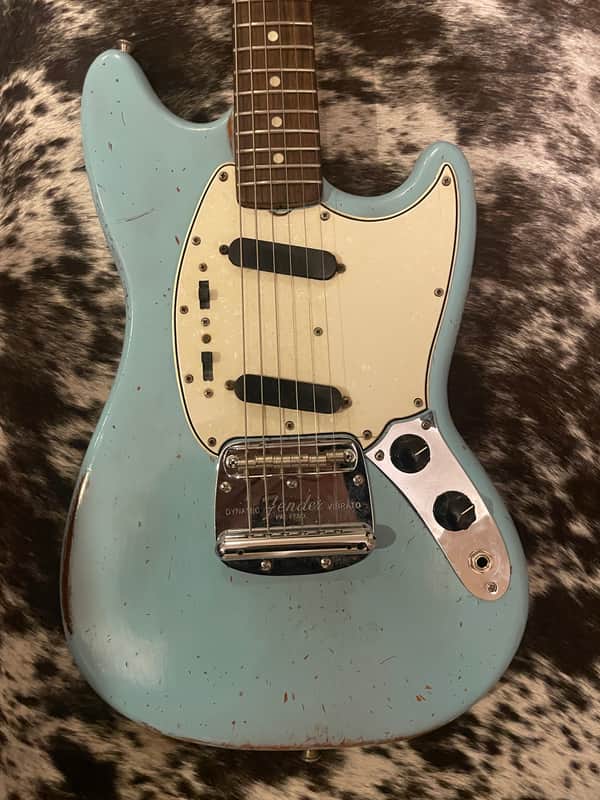 1966 Fender Mustang - Daphne Blue