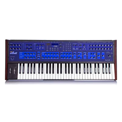 Dave Smith Instruments Poly Evolver PE 61-Key 4-Voice Polyphonic Synthesizer