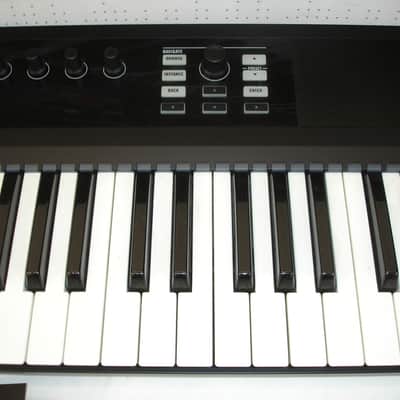 Native Instruments KOMPLETE KONTROL S61 61-Key Keyboard Controller w/ Box & Extras image 4