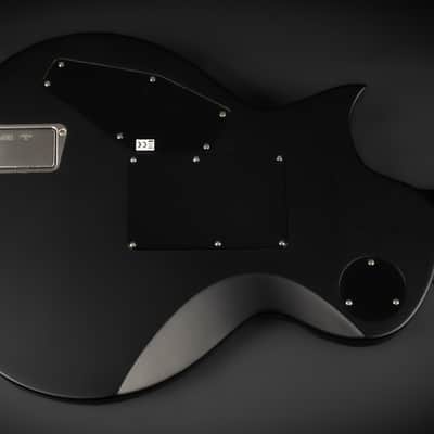 Immagine 2019 ESP E-II RZK-II Burnt Richard Z Signature - Distressed & Burnt | Japan Singlecut Rammstein Active EMG 81 Humbucker Pickups 4.19kg | CoA OHSC - 11