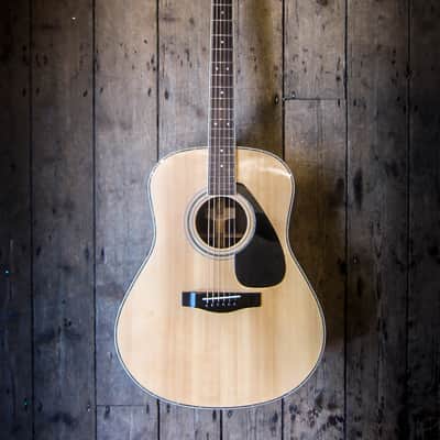 2000's Yamaha LL 11 Acoustic Guitar Natural Finish image 2