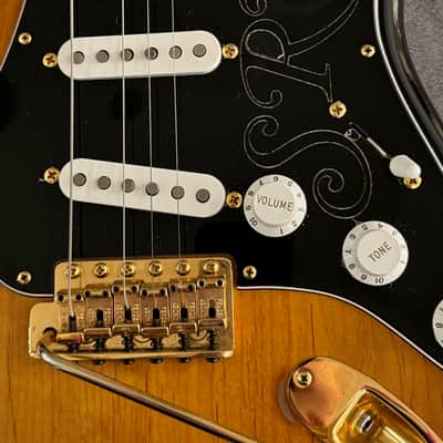 Fender Stevie Ray Vaughan Stratocaster – 3-Color Sunburst – Made in USA image 22