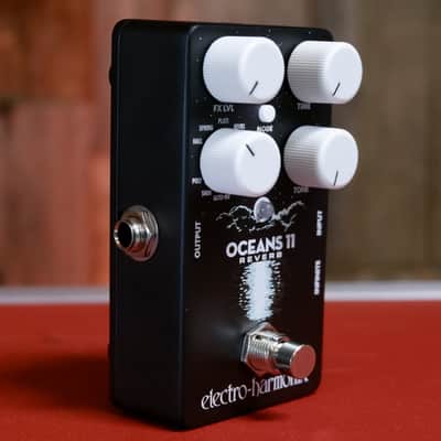 Electro-Harmonix Oceans 11 Reverb | Reverb