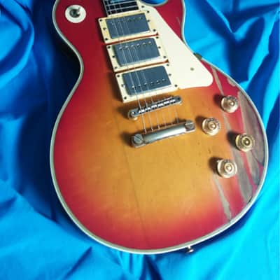 Greco EG-500 (mod EG-600 Ace Frehley 3 pickups) Super Real image 4