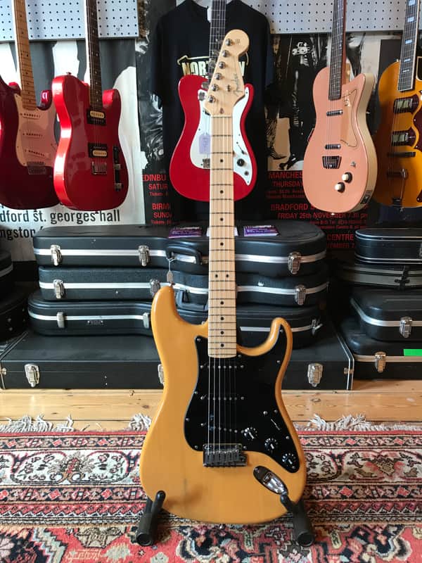 Fender American Deluxe Stratocaster