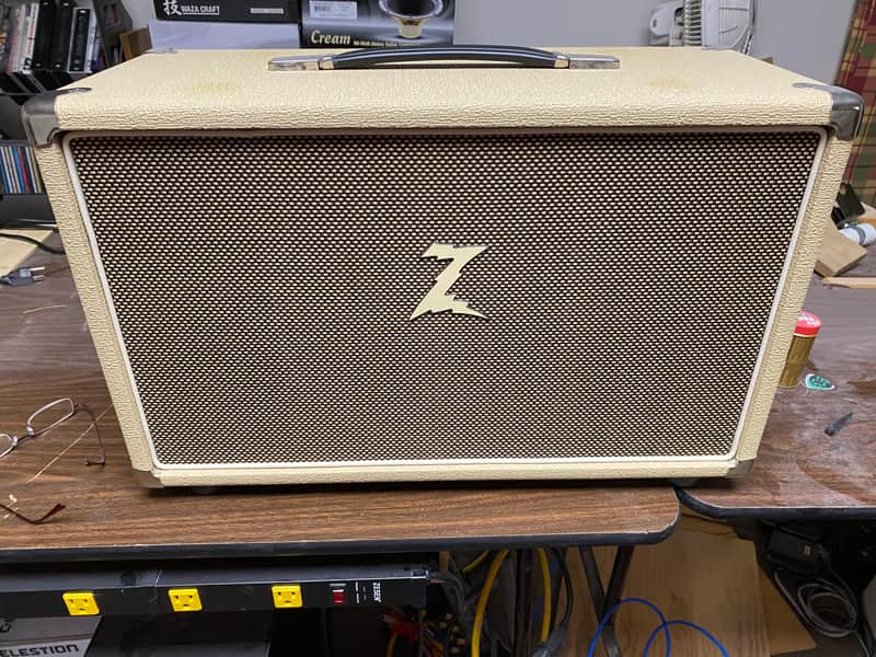 Dr. Z 2x12 cabinet - Cream image 1