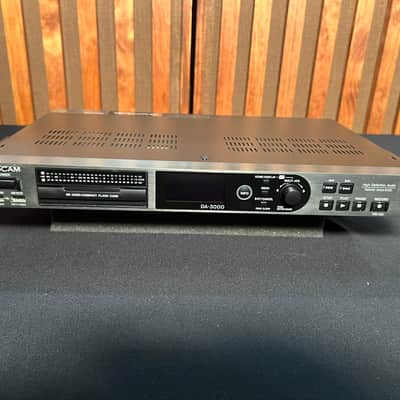 TASCAM DA-3000 Master Recorder 2013 - Present - Black image 1