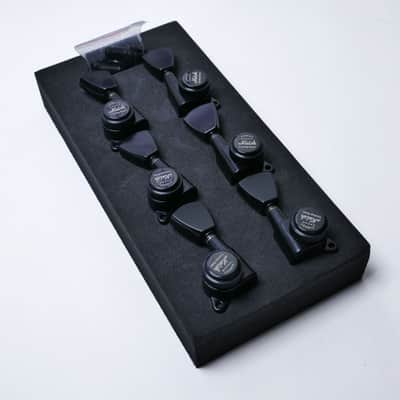 Locking Keystone Tuners 3+3 (Black) – 18:1 – Drop-In for Most Electric/Acoustic Guitars (10mm / 25/64" holes) image 4