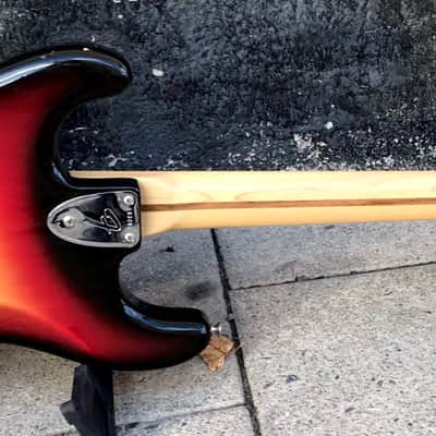 Fender Stratocaster 1974 / Sunburst image 4